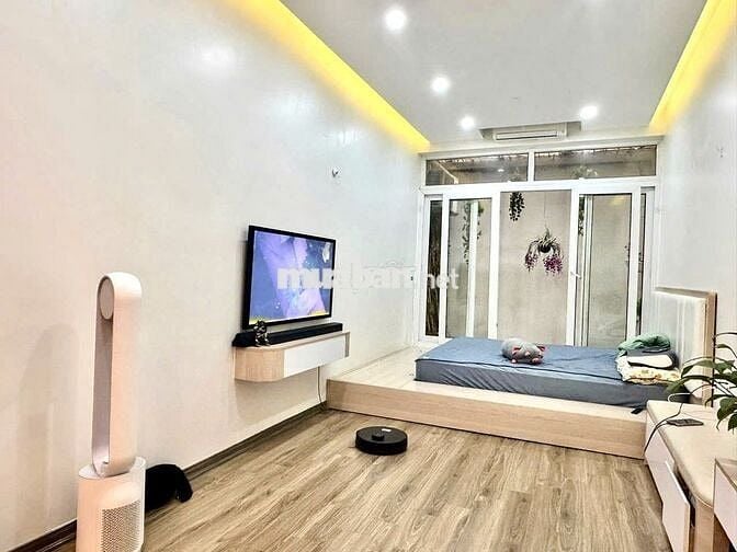 NHÀ HOÀNG HOA THÁM 45M-4 TẦNG-8,5 TỶ-CÁCH PHỐ 20M-HAI THOÁNG.