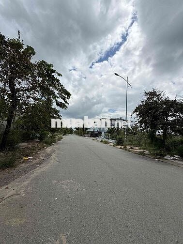 Bán đất 133m ngang 6x23 Tại Tân Đông Hiệp- Hồ Chí Minh