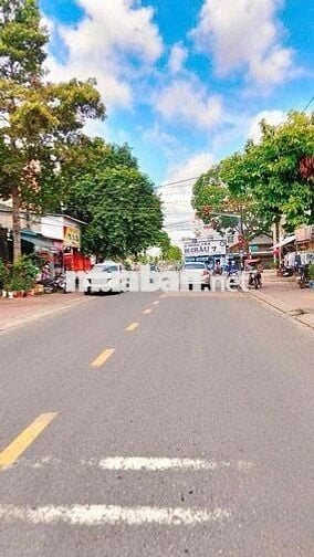 Nhà Mặt tiền Phan Đăng Lưu sát trường học Nguyễn Hiền. 9x50 thổ cư 100