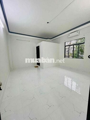 Nhà góc 2 mặt tiền đường Nguyễn Hiền | Bố trí trống suốt
