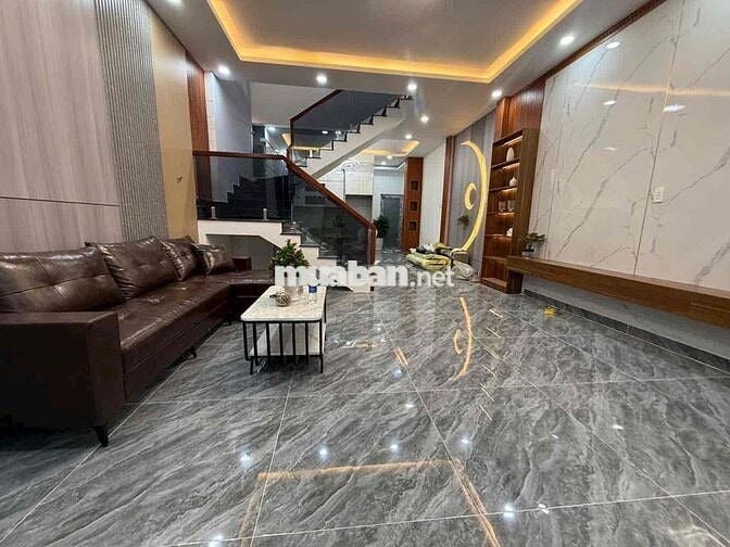 Bán nhà 4,2 tỷ 4 phòng ngủ Phú Mỹ mới keng 1 tret1lau đường 6m