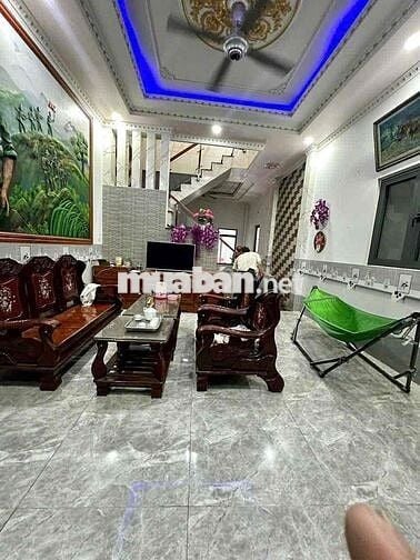 nhà lầu trệt TÂN BÌNH , DĨ AN, Kế đường LIÊN HUYỆN,gần chợ Phú An