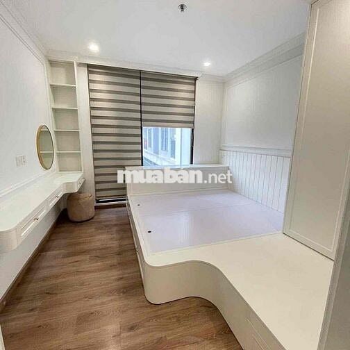 Hàng Hiếm- Chính chủ bán căn 3PN Full đồ VIP giá nhỉnh 80 triệu/1m