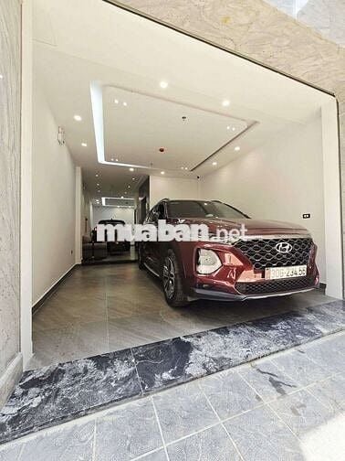 SIÊU PHẨM HOÀNG QUỐC VIỆT - Ô TÔ VÀO NHÀ - 7 TẦNG - DT 60M - THANG MÁY SIÊU PHẨM HOÀNG QUỐC VIỆT - Ô TÔ VÀO NHÀ - 7 TẦNG - DT 60M - THANG MÁY