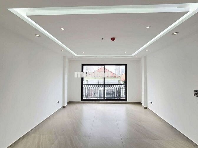 SIÊU PHẨM HOÀNG QUỐC VIỆT - Ô TÔ VÀO NHÀ - 7 TẦNG - DT 60M - THANG MÁY