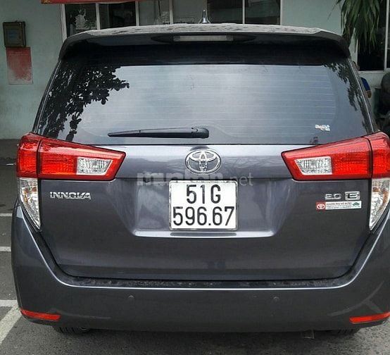 Cho thuê ngắn hạn,dài hạn xe innova 7 chỗ có tài