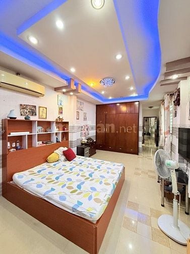 VIP MTKD TRẨN HƯNG ĐẠO 400m2 sàn 6 Tấm BTCT - Giá rẻ