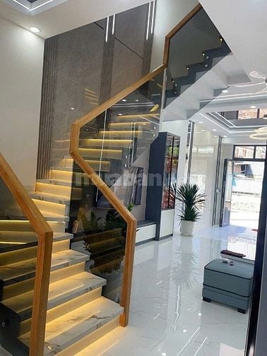 NHÀ 1T/1L NGAY CHỢ BƯNG CẦU VỊ TRÍ MT KINH DOANH BUÔN BÁN 3,350 TỶ