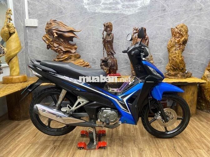 👉Wave Rsx fi chính chủ biển SG máy zin, dàn áo đẹp