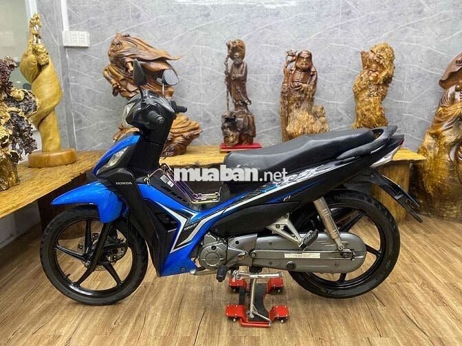 👉Wave Rsx fi chính chủ biển SG máy zin, dàn áo đẹp