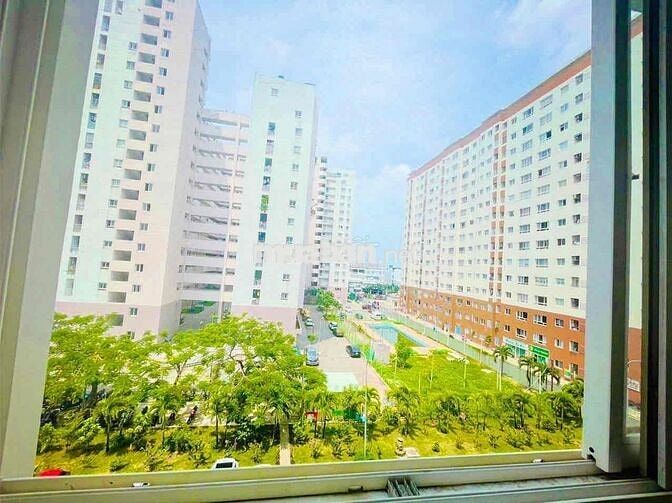 Cho Thuê căn hộ dt 68m2, 2 PN-2WC, Chung Cư Green Town Bình Tân