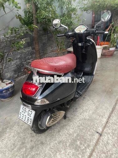 piaggio ngay chủ máy êm zin chưa bung đầu xe