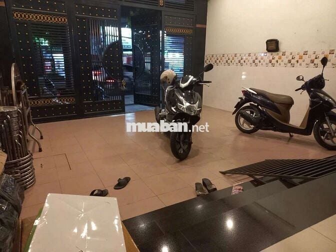 Bán mặt tiền lê hồng phong 
Dt: 170m2.  thổ cư 140m2.. ngang 6mét
