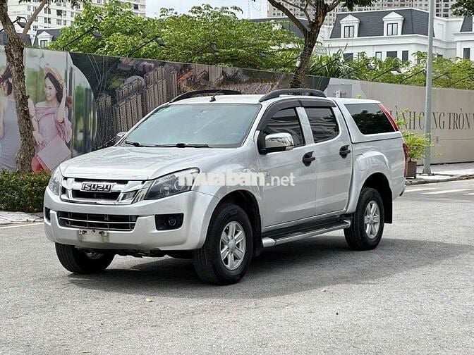 Isuzu Dmax 2.5AT 4x2 nổi tiếng bền tiết kiệm đẹp