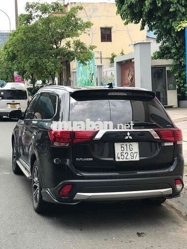 Mitsubishi Outlander 2017 2.4 CVT - 100000 km