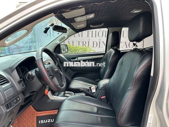 Isuzu Dmax 2.5AT 4x2 nổi tiếng bền tiết kiệm đẹp