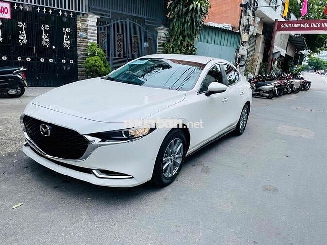 Mazda 3 2023 1.5L Luxury