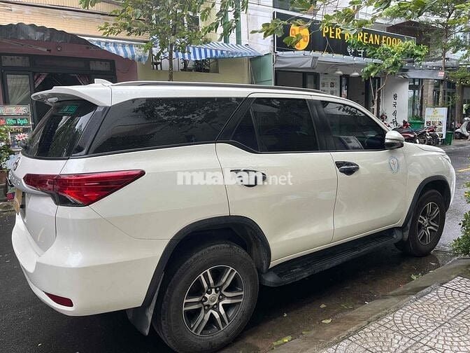 Toyota Fortuner 2017 2.4G 4x2 MT - 212000 km