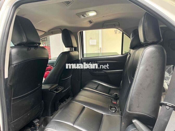 Toyota Fortuner 2017 2.4G 4x2 MT - 212000 km
