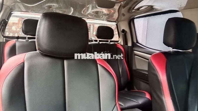Chevrolet Colorado LT Trắng, số sàn, 100.000 km