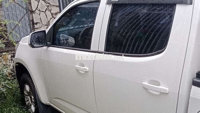 Chevrolet Colorado LT Trắng, số sàn, 100.000 km