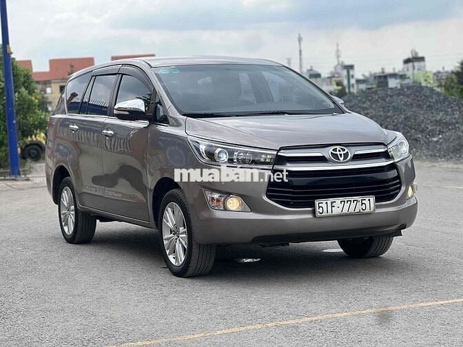 Toyota Innova 2016 2.0V - 83000 km