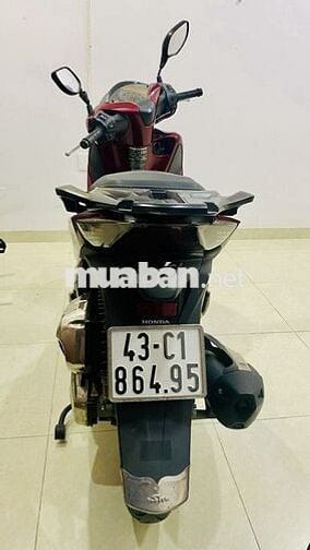 Xe máy Honda SH125i đời 2019 màu đỏ đen