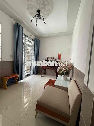 NHÀ MẶT TIỀN CÓ NỘI THẤT CAO CẤP VÀ DÃY TRỌ 335m2 ĐƯỜNG LÀNG HOA BÀ BỘ