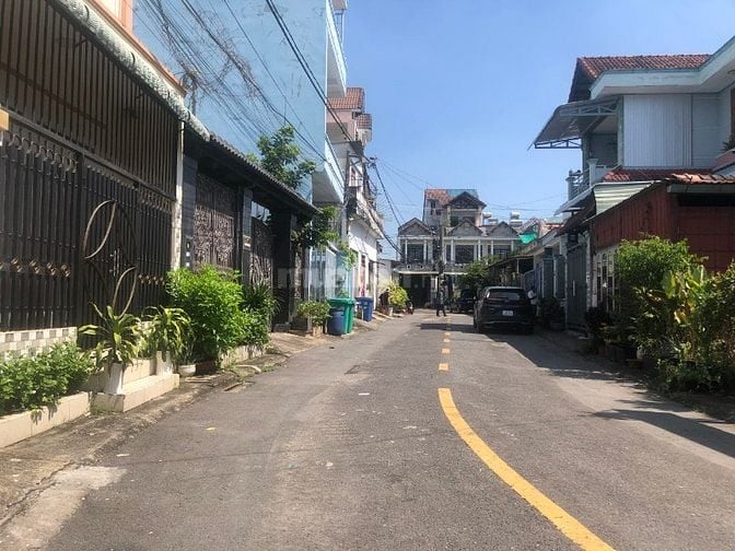 Bán Đất - Làng Tăng Phú - Hẻm tải - 118m2 -  giá 6.7 tỷ