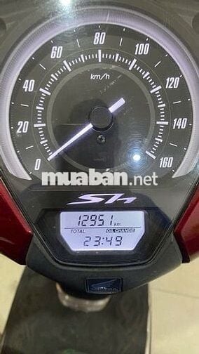 Xe máy Honda SH125i đời 2019 màu đỏ đen