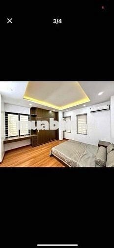 Bán Nhà Phân Lô Hoàng Hoa Thám- 45m - 5 Phòng Ngủ - Full Nội Thất