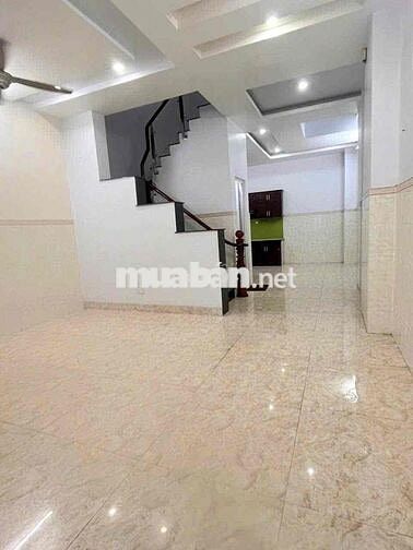 Nhà Thạnh Xuân Dt 5x16 Sân Xe Hơi Giá 10 Triệu