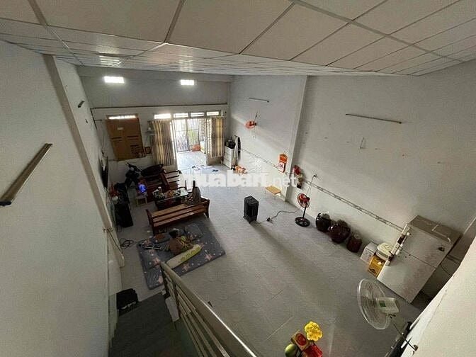 Nhà mặt tiền hẻm 403 Tân Thới Hiệp 21. 104m2, Hẽm xe hơi