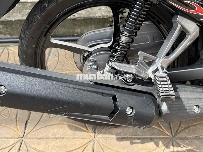 dư Sài cần bán xe như hình máy zin áo thay mới