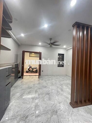 VĂN CAO 40M2 – NGÕ Ô TÔ – NHÀ ĐẸP 3 TẦNG – GIÁ MỀM TRUNG TÂM BA ĐÌNH