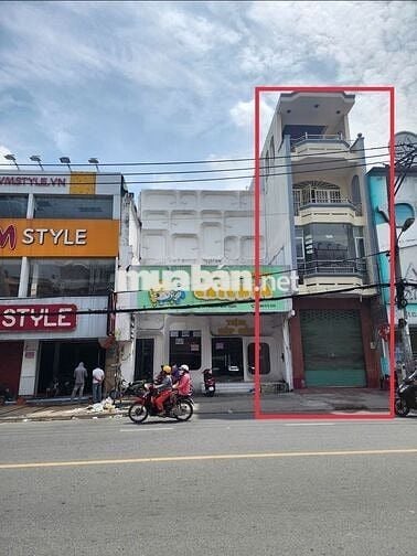 Mặt Tiền Nguyễn Gia Trí ( D2 ) - 4 x 20m - Trệt, 3 lầu - Giá: 70 Triệu