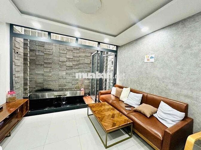 nhà Hẻm 4M tktq.DT:4x14 tret 2lâu st 3PN 3WC 3may lạnh