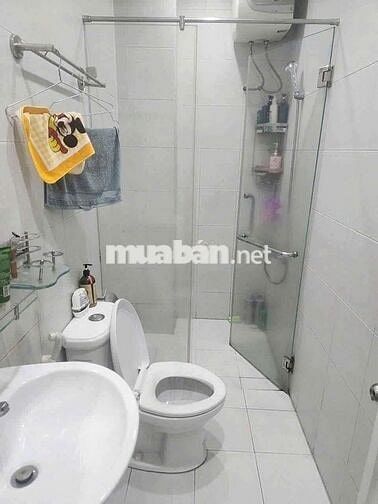 Nhà thuê Gò Dầu. Quận Tân Phú (2pn,2wc) hẻm xe hơi. Dtsd 128m2