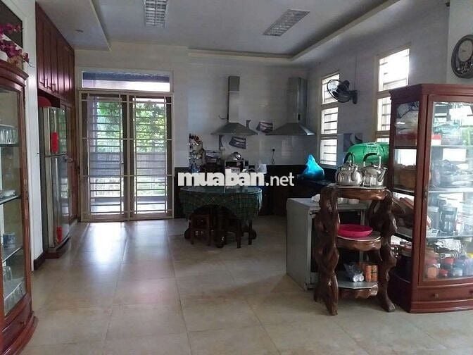 Biệt thự khủng 1080m2 ( 25m x 45m) Mặt tiền Đường Lê Thị Riêng