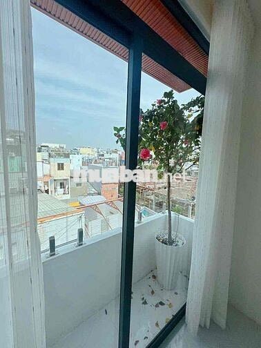 Siêu Phẩm Phú Nhuận! Nhà Mới Đường Duy Tân, 5pn giá chỉ 6,6 tỷ TL