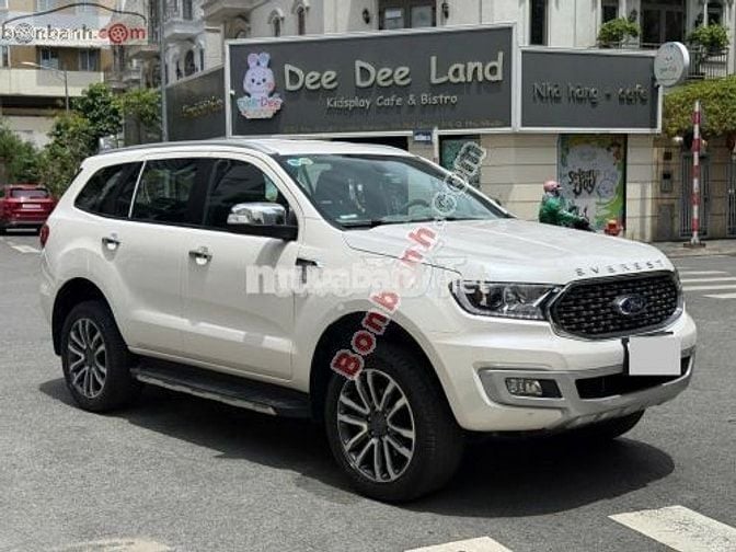 Ford Everest Titanium 2.0L 4x2 AT 2022