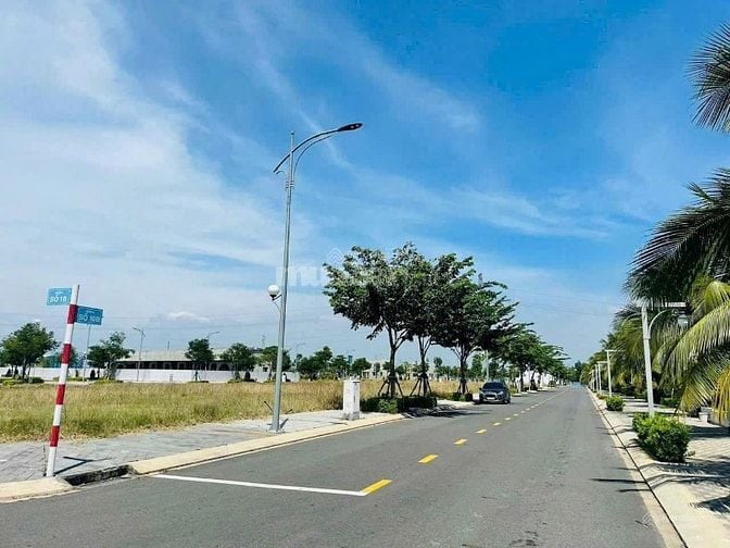 ĐẤT MẶT TIỀN FULL THỔ LIỀN KỀ SÂN BAY LONG THÀNH GIÁ CHỈ HƠN 10TR/M2