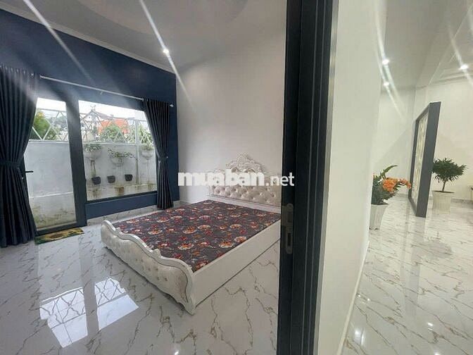 NHÀ BIỆT THỰ HÀ GIANG - PHƯỜNG 1 -  BẢO LỘC - DT 194M2 FULL THỔ CƯ
