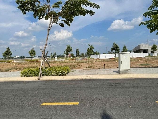 ĐẤT MẶT TIỀN FULL THỔ LIỀN KỀ SÂN BAY LONG THÀNH GIÁ CHỈ HƠN 10TR/M2