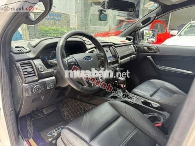 Ford Everest Titanium 2.0L 4x2 AT 2022
