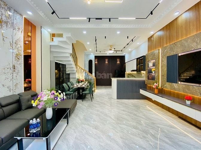 ⭐️Nhà 3 Lầu DT:5,5x11m, tuyệt đẹp Cao cấp hẻm Bùi Quang Là, P12.