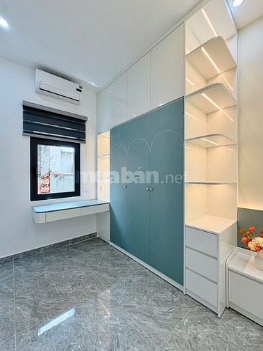 ⭐️Nhà 3 Lầu DT:5,5x11m, tuyệt đẹp Cao cấp hẻm Bùi Quang Là, P12.