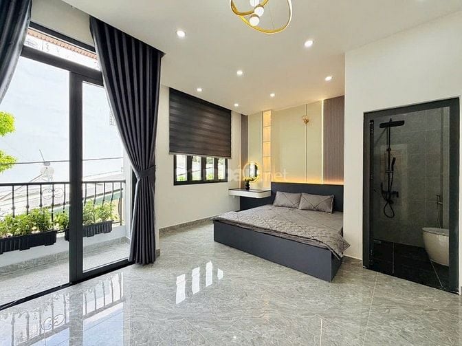 ⭐️Nhà 3 Lầu DT:5,5x11m, tuyệt đẹp Cao cấp hẻm Bùi Quang Là, P12.