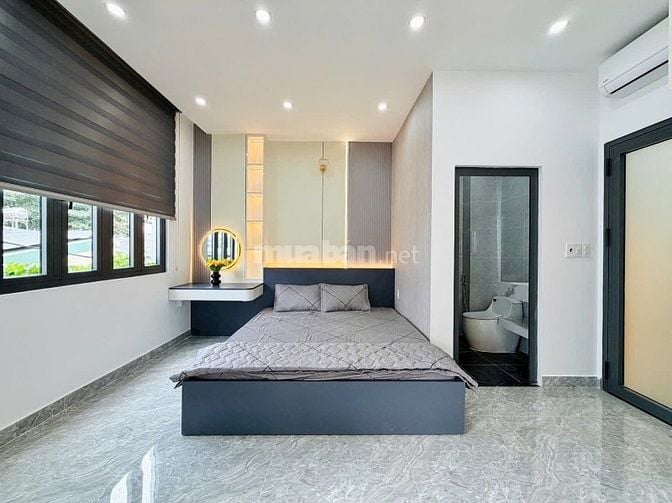 ⭐️Nhà 3 Lầu DT:5,5x11m, tuyệt đẹp Cao cấp hẻm Bùi Quang Là, P12.