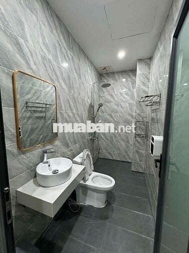 Cho thuê căn hộ 2 phòng ngủ 85 m2 đường Võ Nguyên Giáp